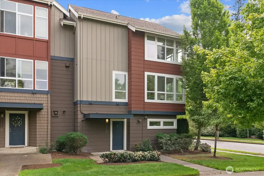 1716 24th Avenue Ne, Issaquah, WA 98029 - #3