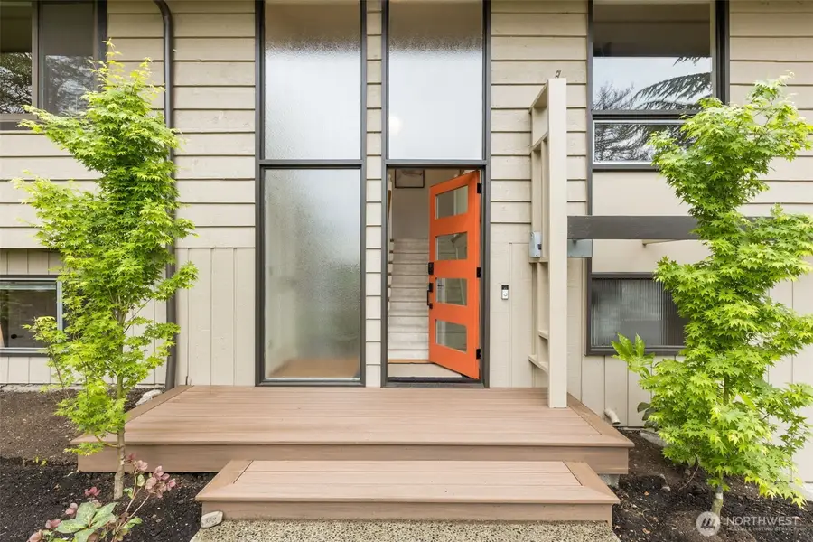 8805 SE 39th Street, Mercer Island, WA 98040 - #2
