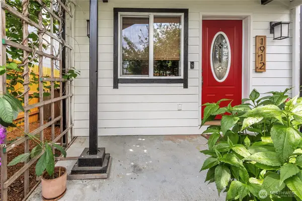 1912 Martin Luther King Jr Way, Tacoma, WA 98405