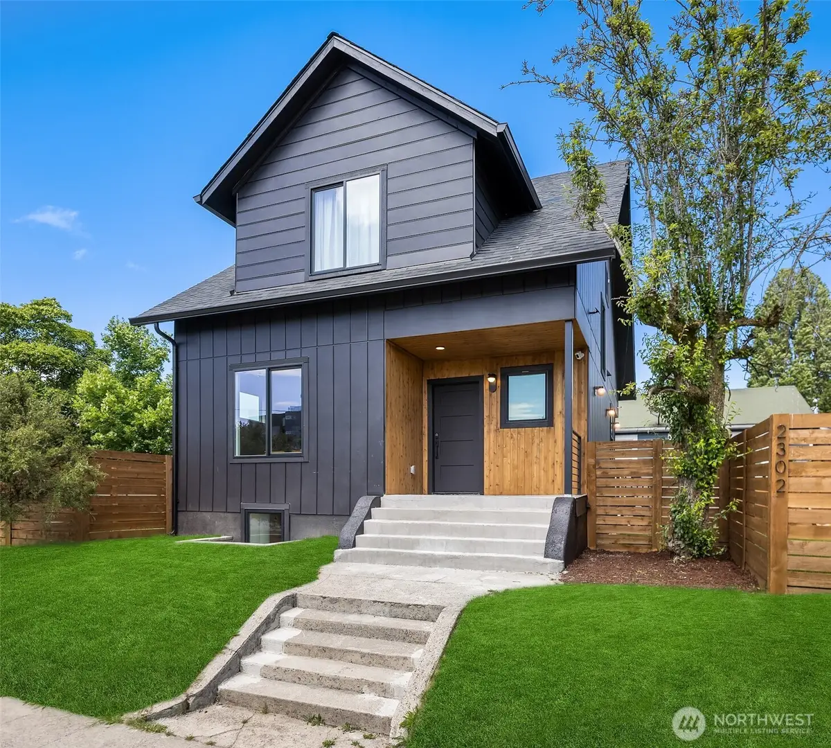 2302 E Pike St, Seattle, WA 98122 - #1