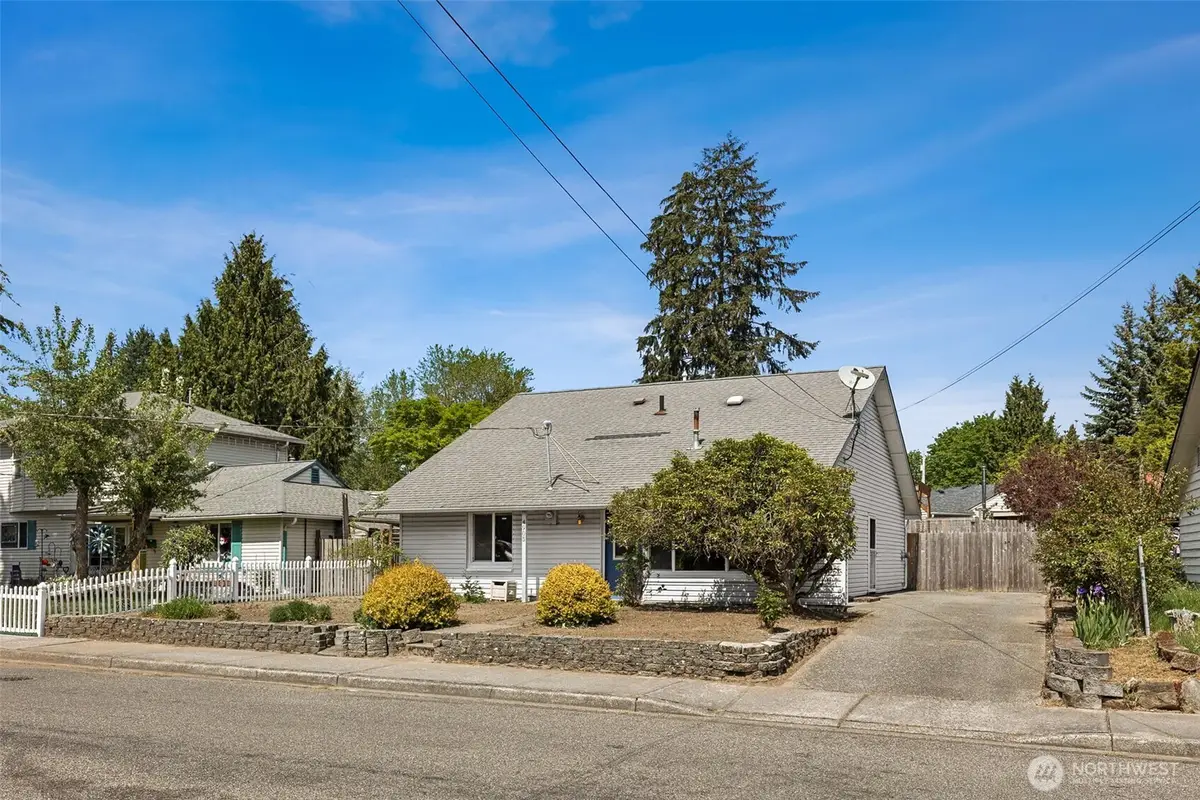 4905 234th St. Sw, Mountlake Terrace, WA 98043 - #1