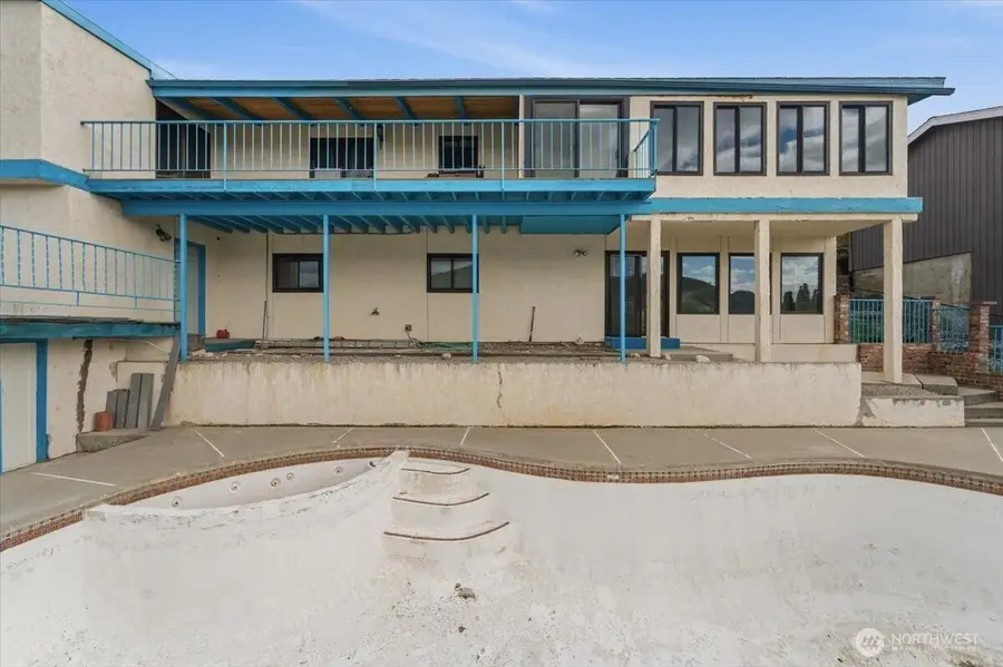 820 W Golf Course Drive, Chelan, WA 98816 - #3