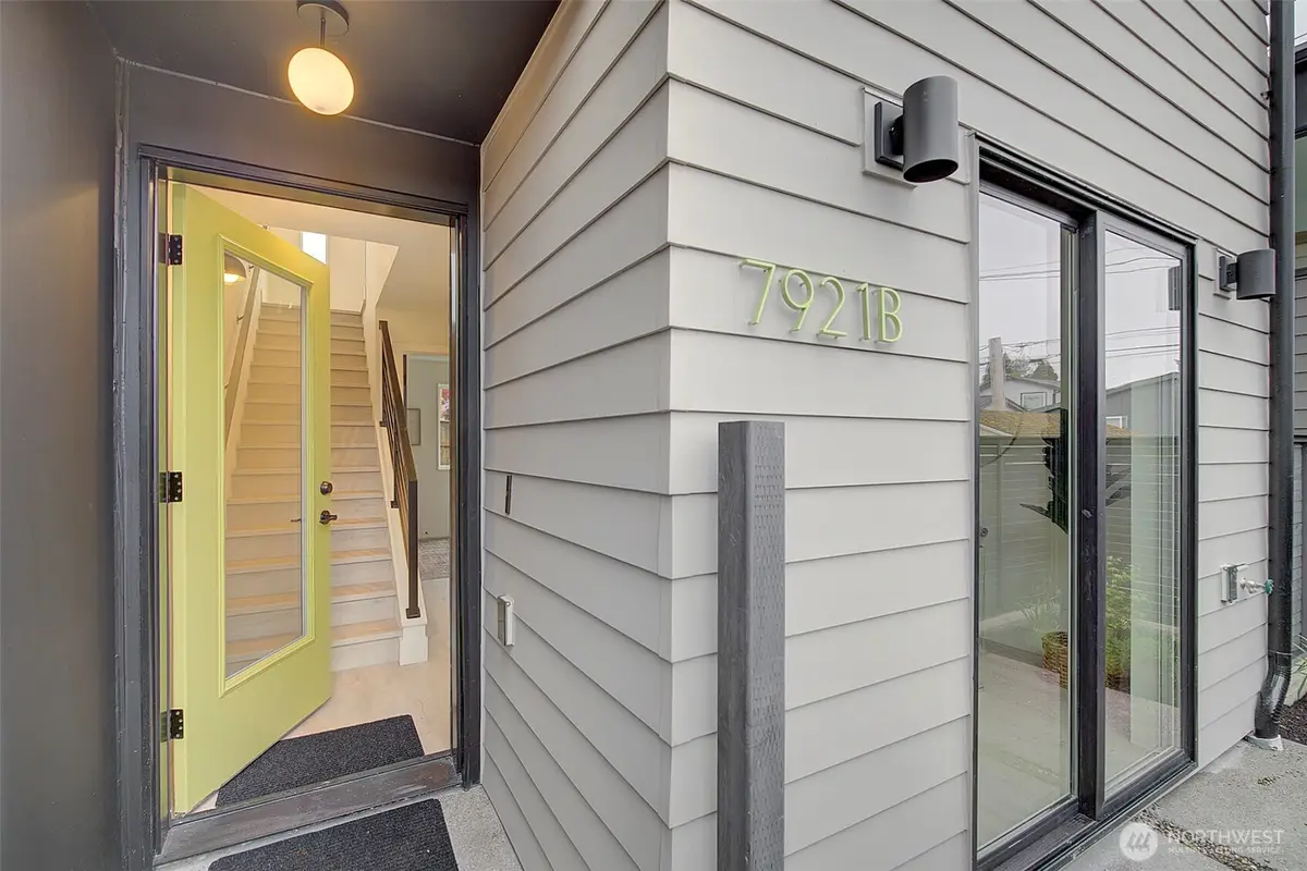 7912 34th Avenue Sw #B, Seattle, WA 98126 - #1