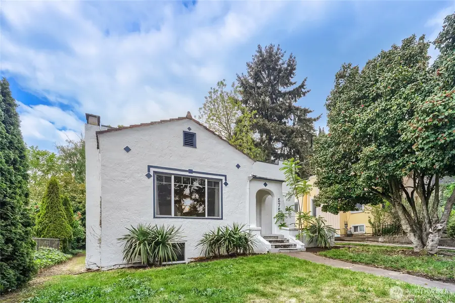 5755 25th Avenue Ne, Seattle, WA 98105 - #2