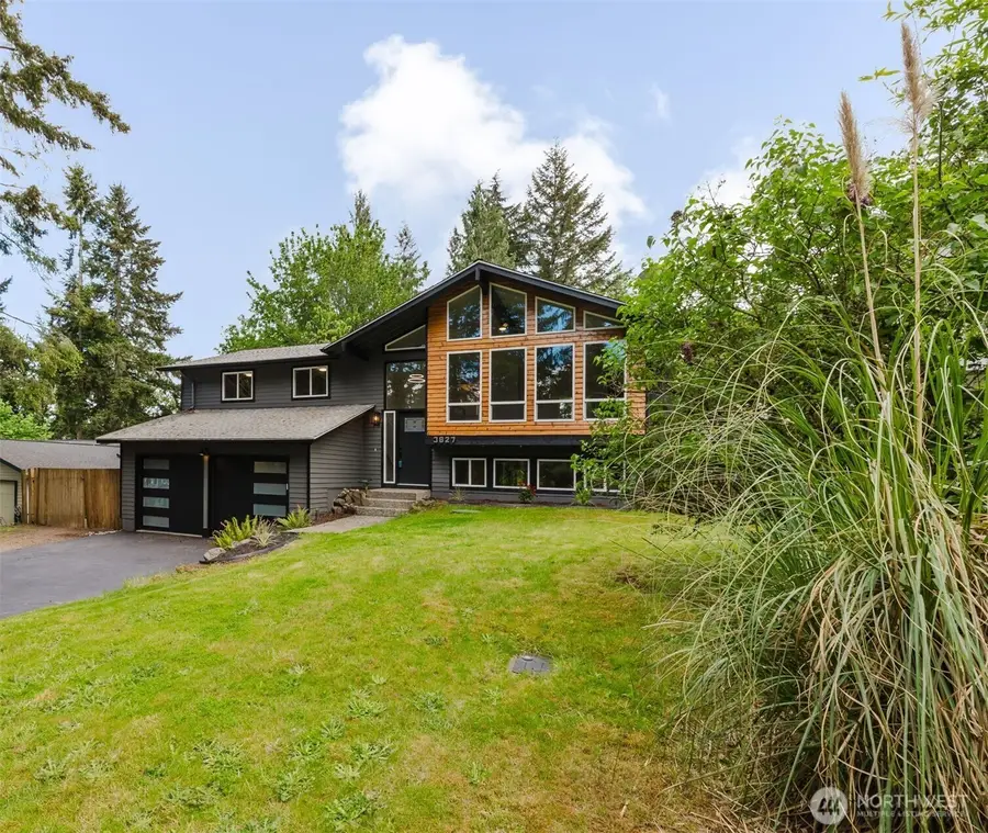 3827 Roosevelt Street Ne, Bremerton, WA 98311 - #2