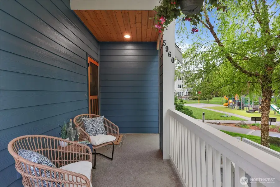 5960 31st Avenue Sw, Seattle, WA 98126 - #3