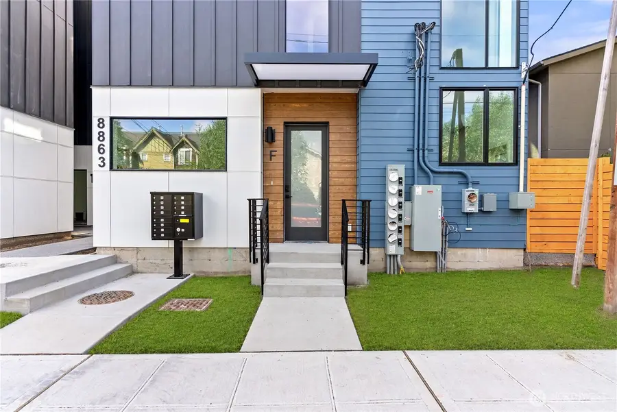8863 Midvale Avenue N #E, Seattle, WA 98103 - #2