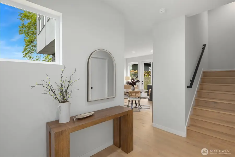 4425 Fremont Avenue N #A, Seattle, WA 98103 - #3