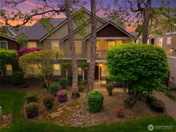 2131 Hammond Ave #D9, Dupont, WA 98327
