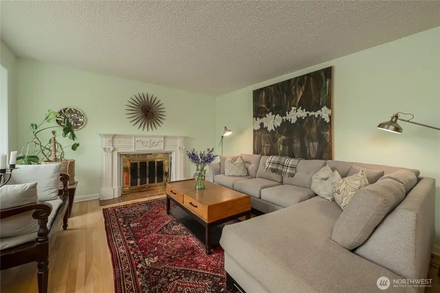 4921 24th Avenue S, Seattle, WA 98108 - #3