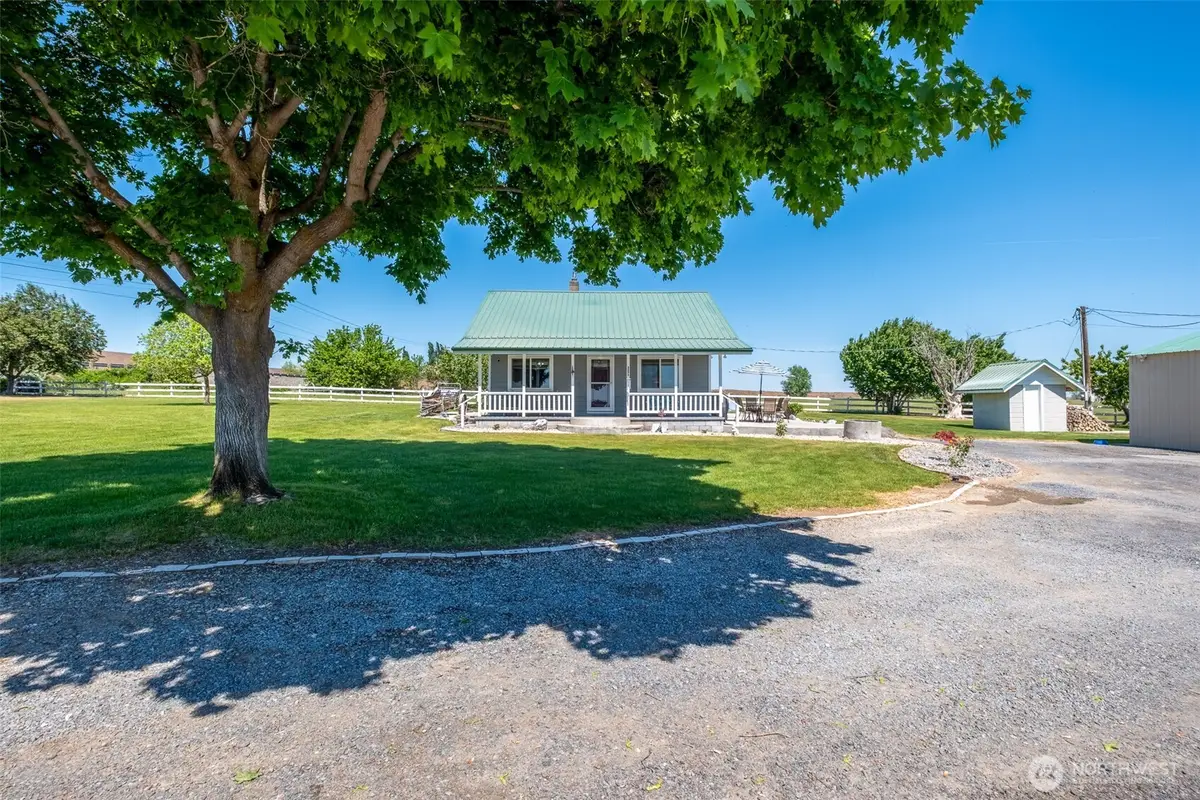 18253 B Nw, Ephrata, WA 98823 - #1