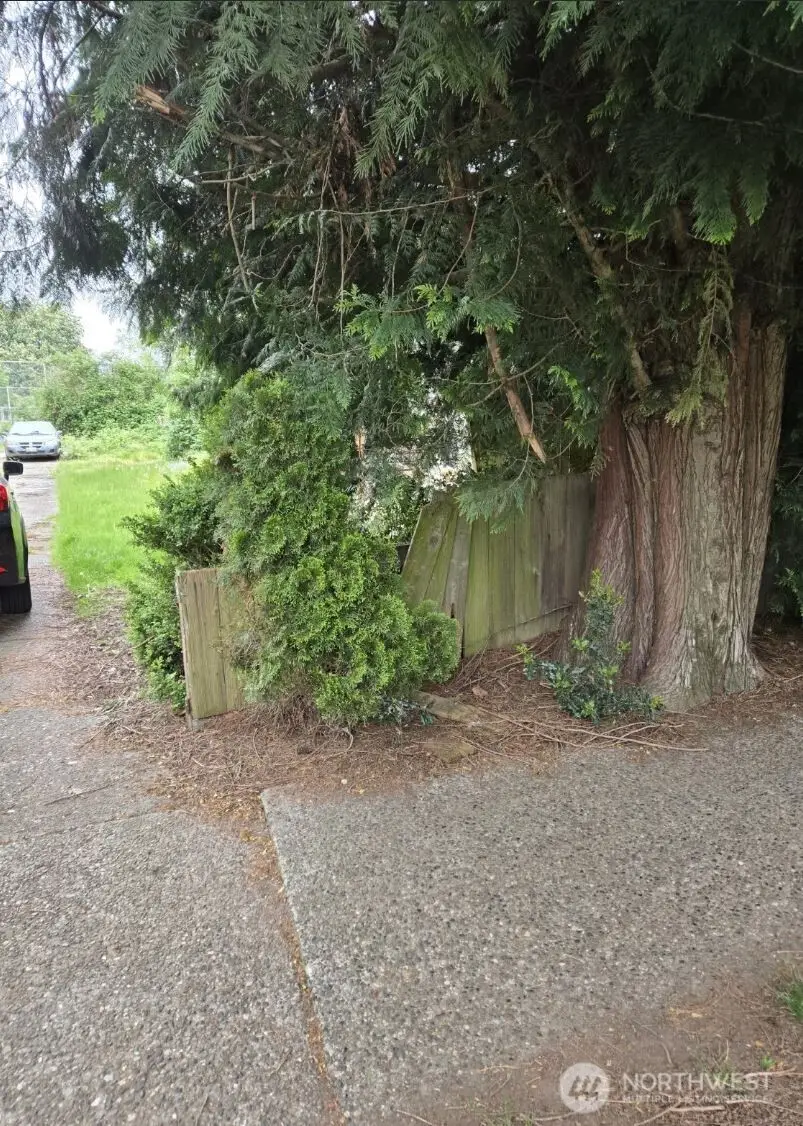 8452 12th Avenue Sw #9, Seattle, WA 98106 - #3