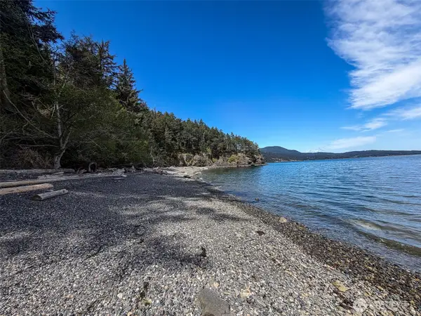 585 Deer Point Road, Orcas Island, WA 98279