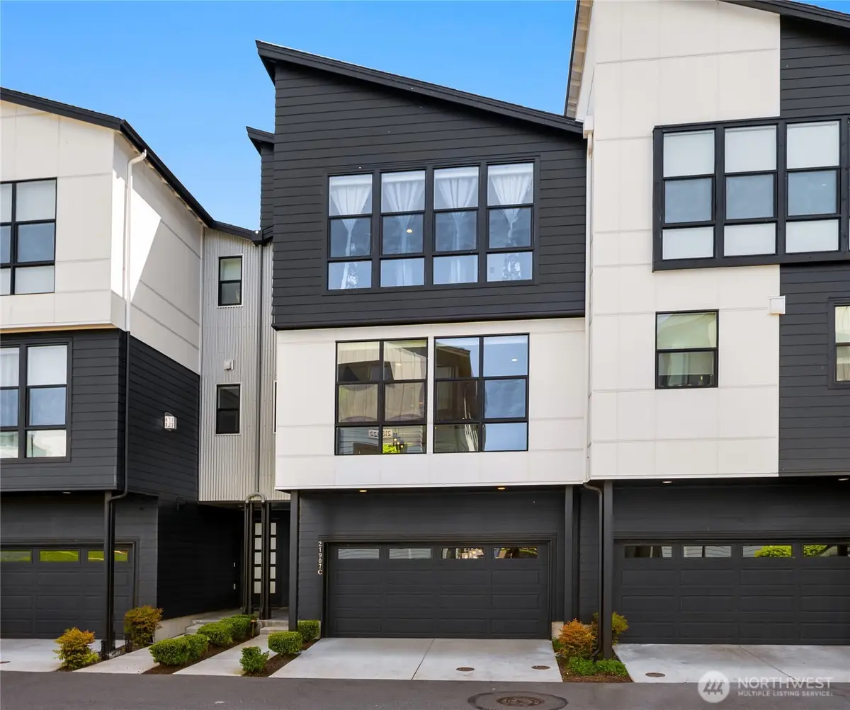 21907 25th St Se #Unit C, Bothell, WA 98021 - #1