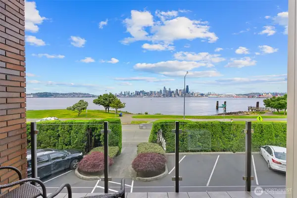 1737 Harbor Avenue Sw #S-103, Seattle, WA 98126