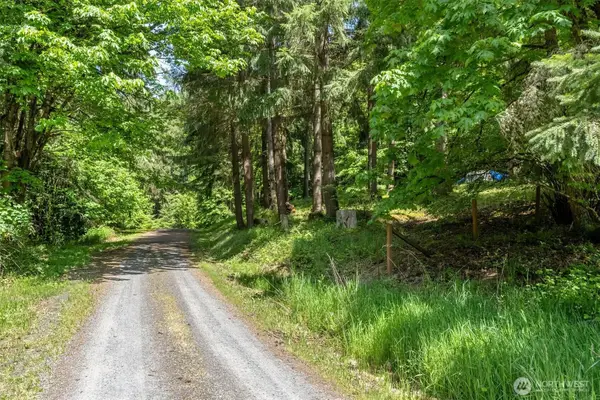 120 Solo Meadows Lane, Longview, WA 98632