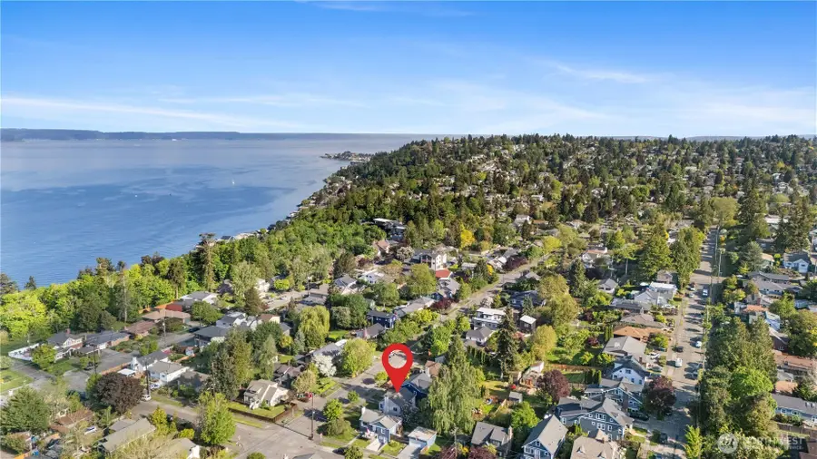 5654 48th Avenue Sw, Seattle, WA 98136 - #3