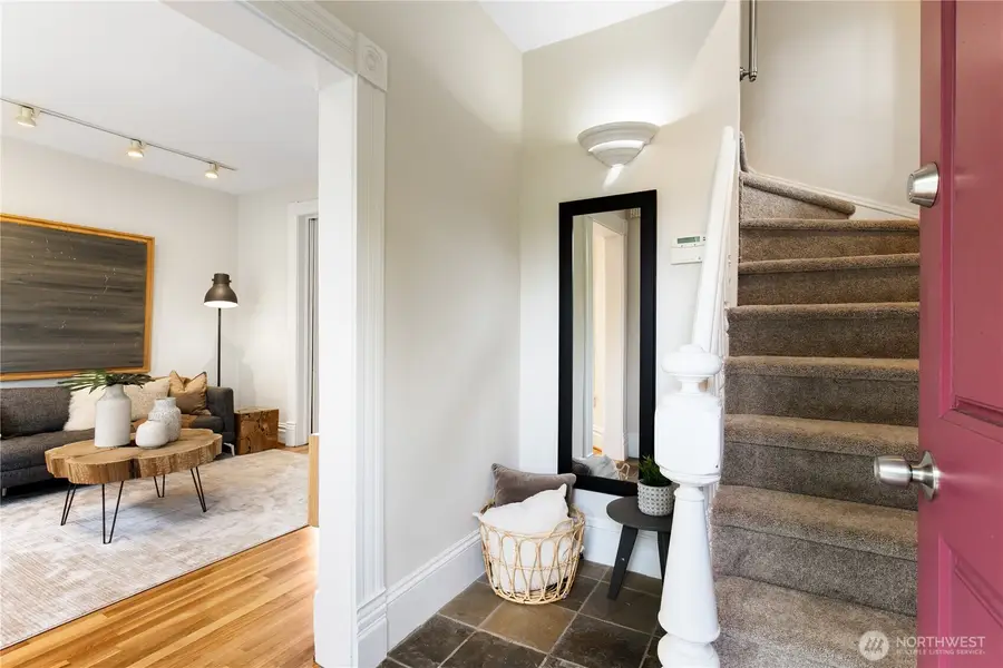 2202 E John Street, Seattle, WA 98112 - #3