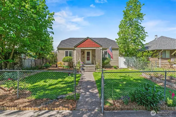 531 16th Avenue, Longview, WA 98632