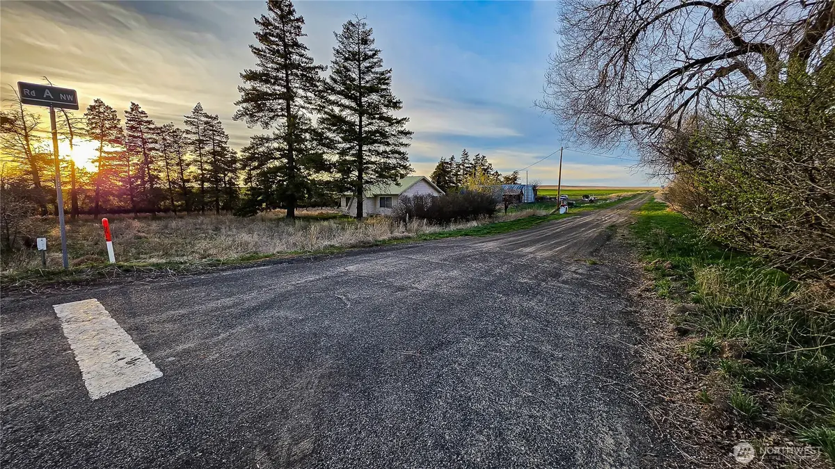 101 Us Hwy 2, Waterville, WA 98858 - #1