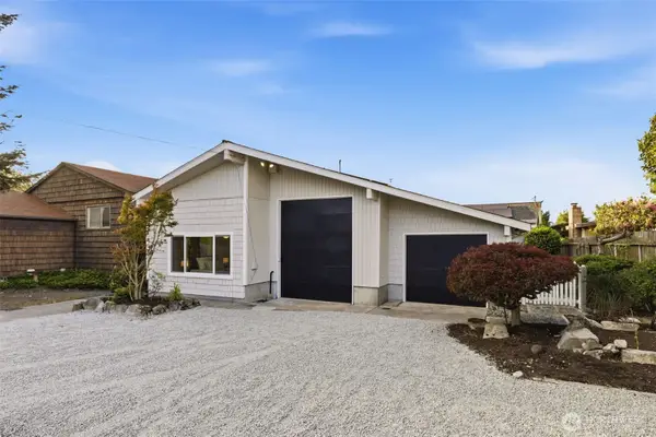 622 SW Othello Street, Seattle, WA 98106