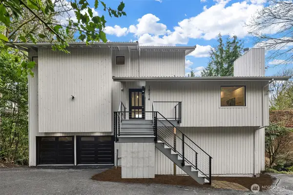14214 Westwood Place Ne, Seattle, WA 98125