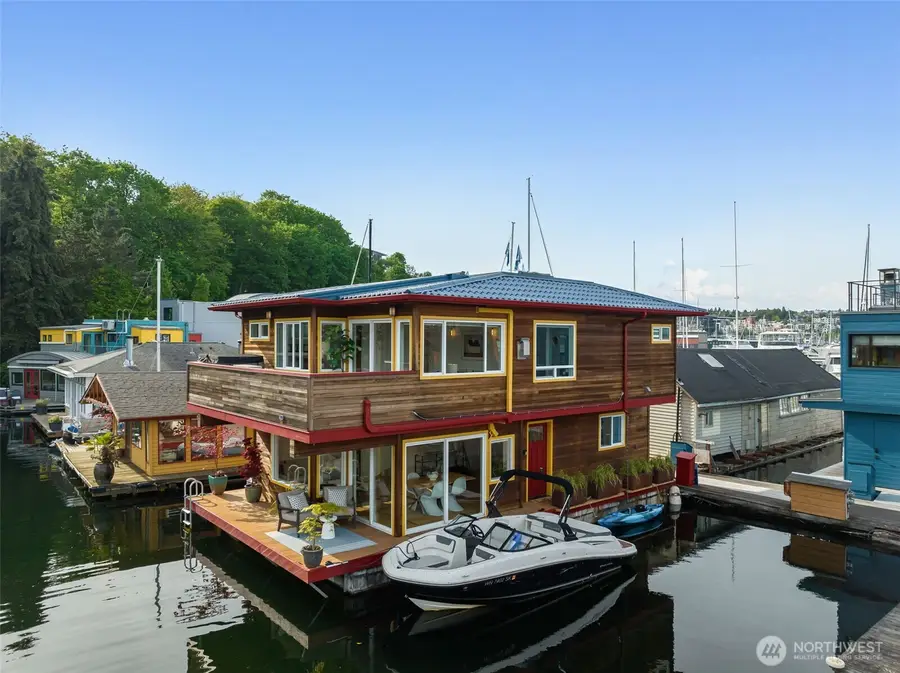 2466 Westlake Avenue N #11, Seattle, WA 98109 - #2