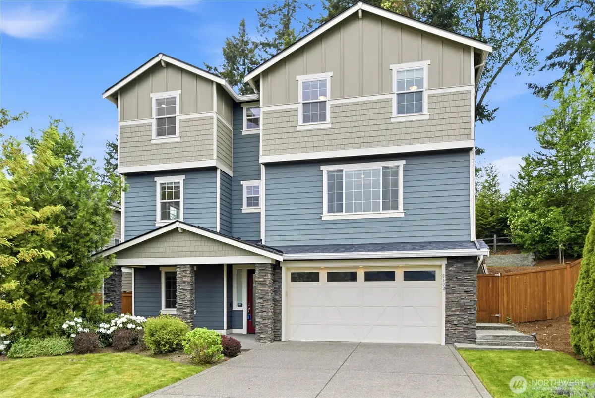 8402 121st Place Se, Newcastle, WA 98056 - #1