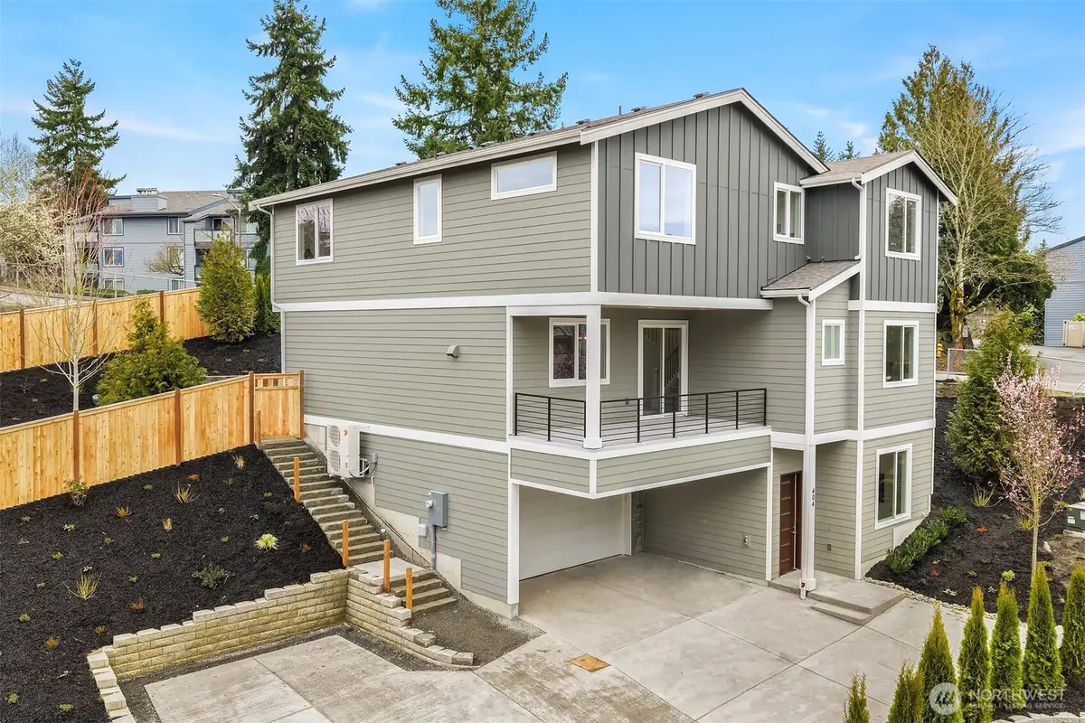 404 Edmonds Ave Ne, Renton, WA 98056 - #1