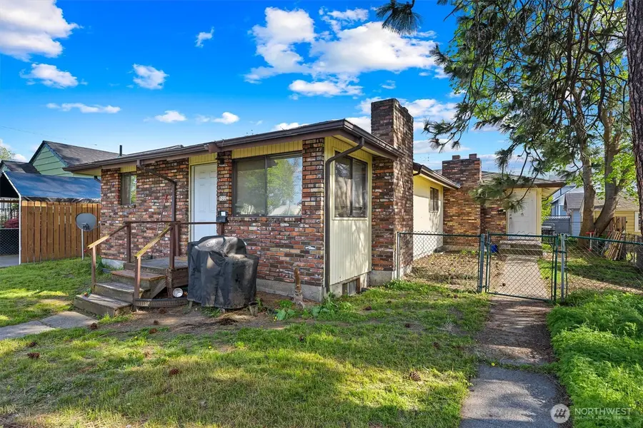520 E Wabash Avenue, Spokane, WA 99207 - #3