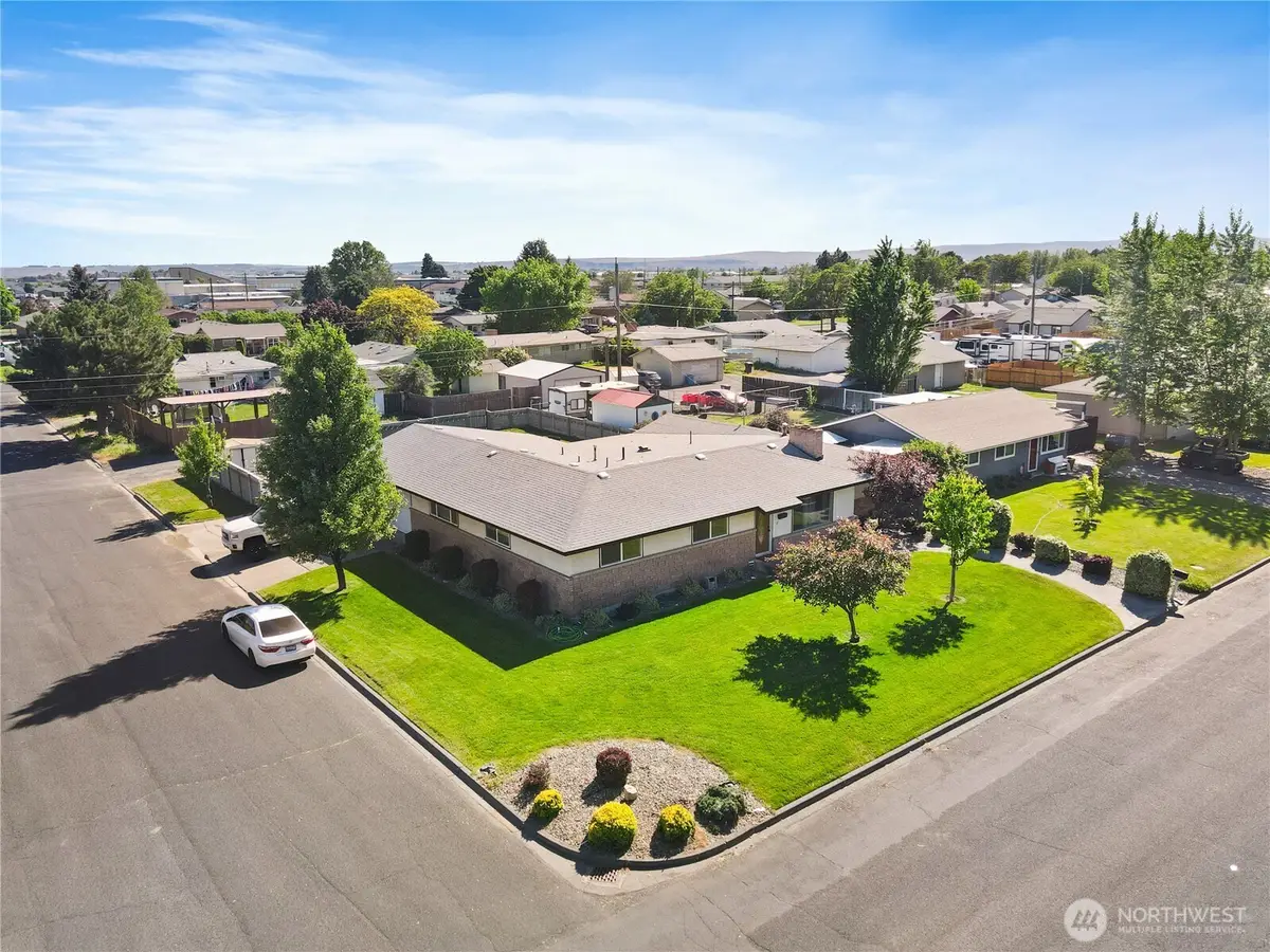 1156 E Elm Street, Othello, WA 99344 - #1