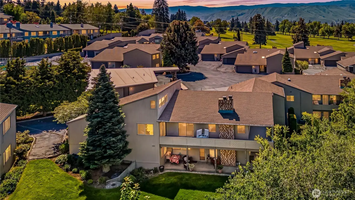 225 19th Street Ne #20, East Wenatchee, WA 98802 - #1
