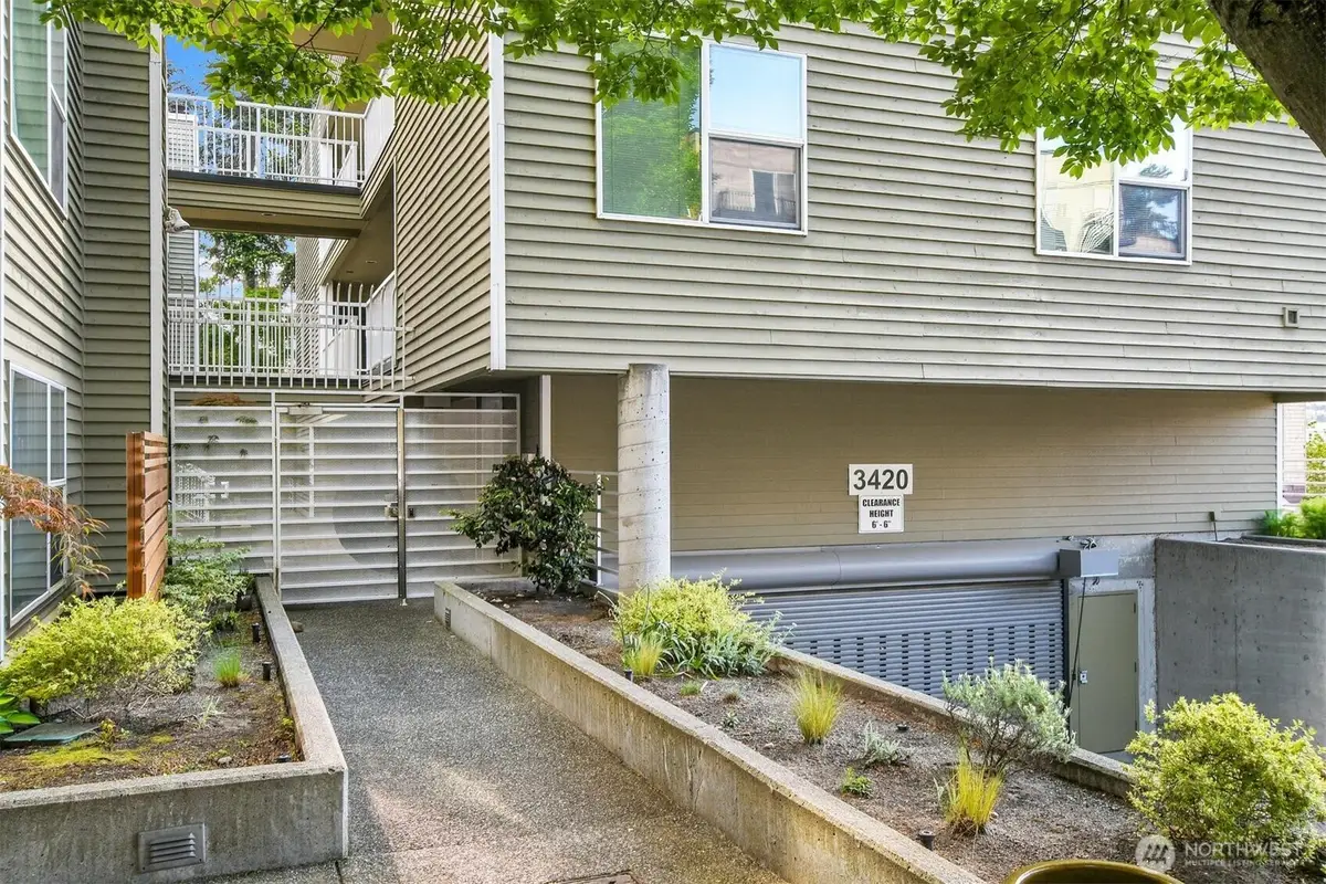3420 Burke Avenue N #C107, Seattle, WA 98103 - #1