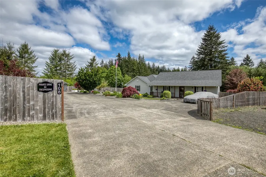 108 Garden Place, Elma, WA 98541 - #3