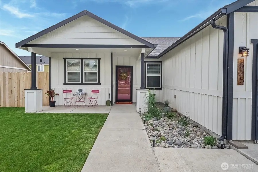 525 N Kentucky Drive, Moses Lake, WA 98837 - #2