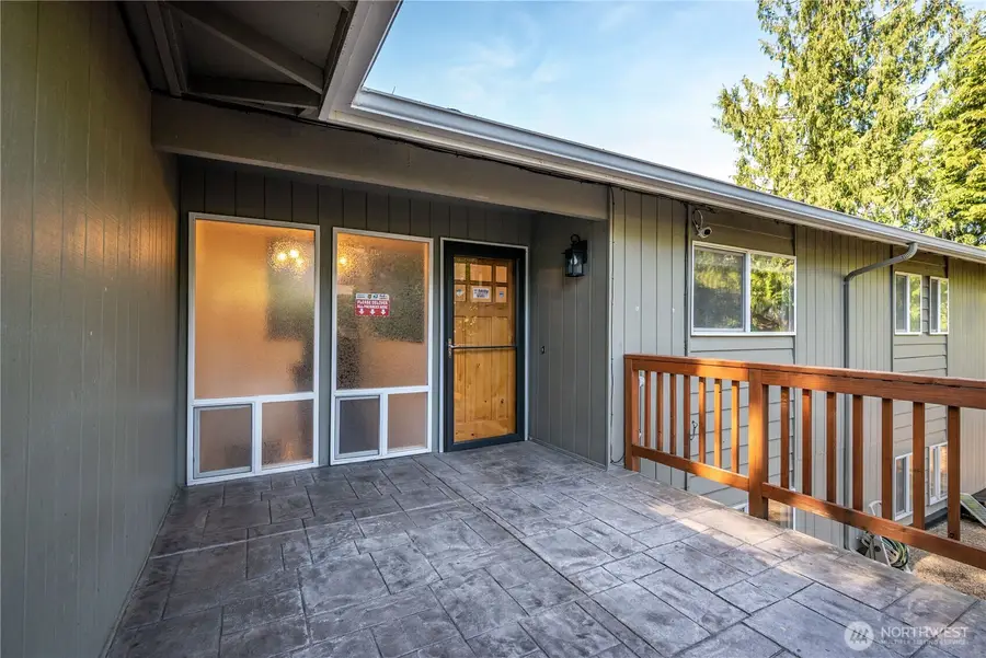 2441 W Lynnwood Drive, Longview, WA 98632 - #3