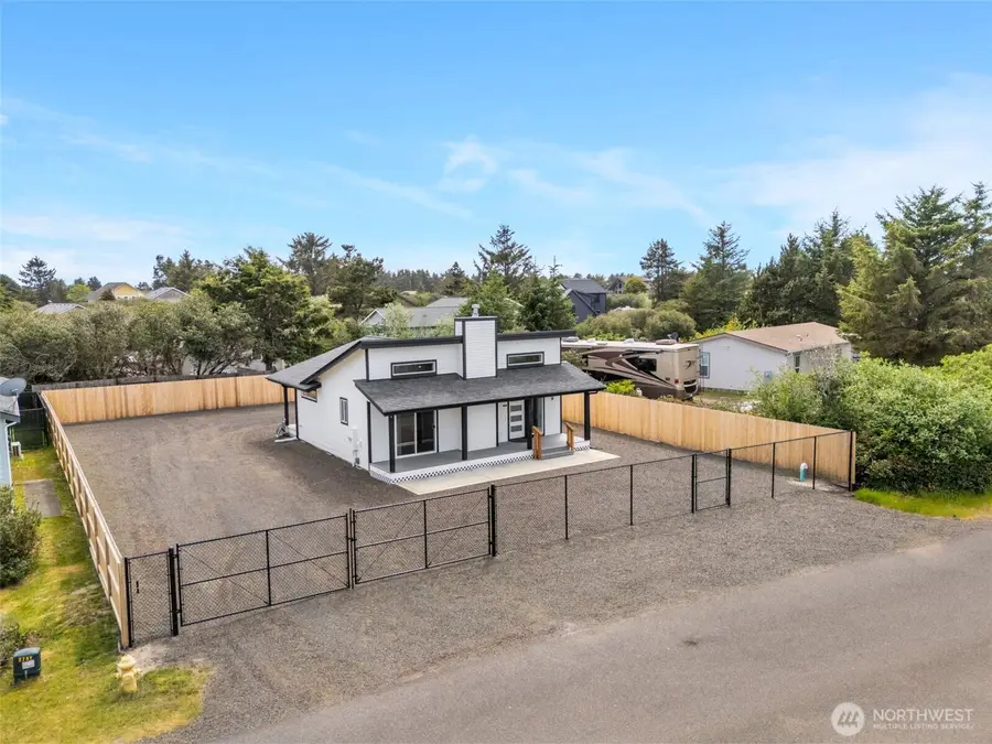 369 N Butter Clam Street Sw, Ocean Shores, WA 98569 - #2