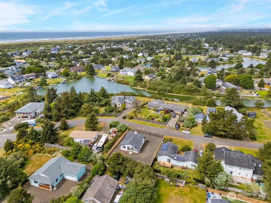 369 N Butter Clam Street Sw, Ocean Shores, WA 98569 - #3