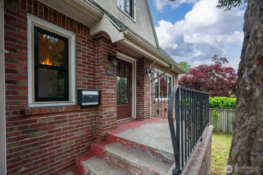 1543 31st Avenue S, Seattle, WA 98144 - #2