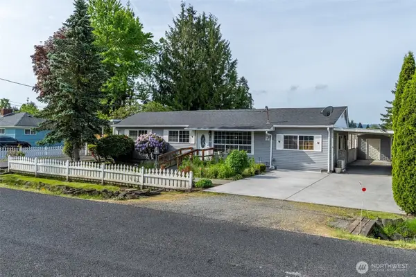 3425 Pennsylvania Road, Longview, WA 98632