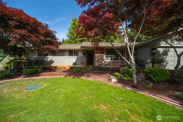 2114 S Cedar Hills Drive, Mount Vernon, WA 98274