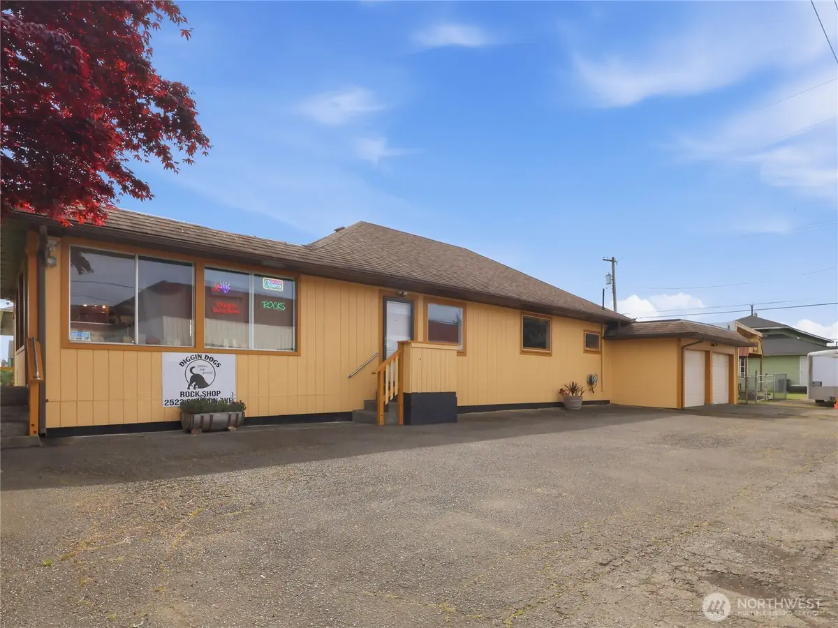 2523 Simpson Avenue, Aberdeen, WA 98520 - #1