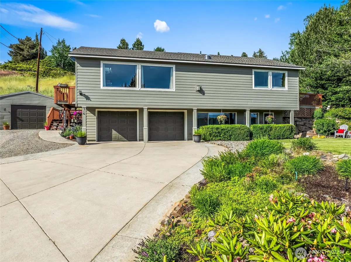 316 Easy Street, Wenatchee, WA 98801 - #1