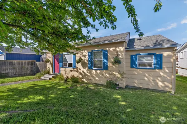 209 E Eleventh Street, Port Angeles, WA 98362