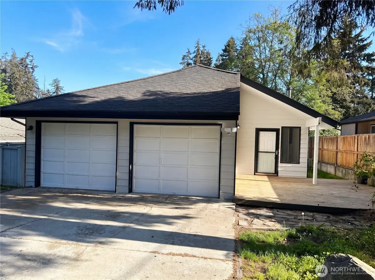 515 Thistle Street, Port Angeles, WA 98362 - #1