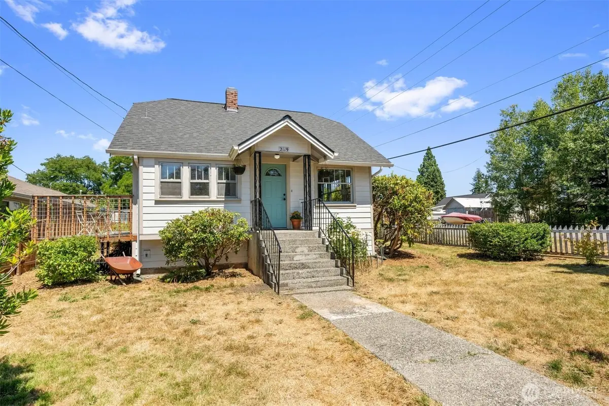 2119 Monroe Avenue, Everett, WA 98203 - #1