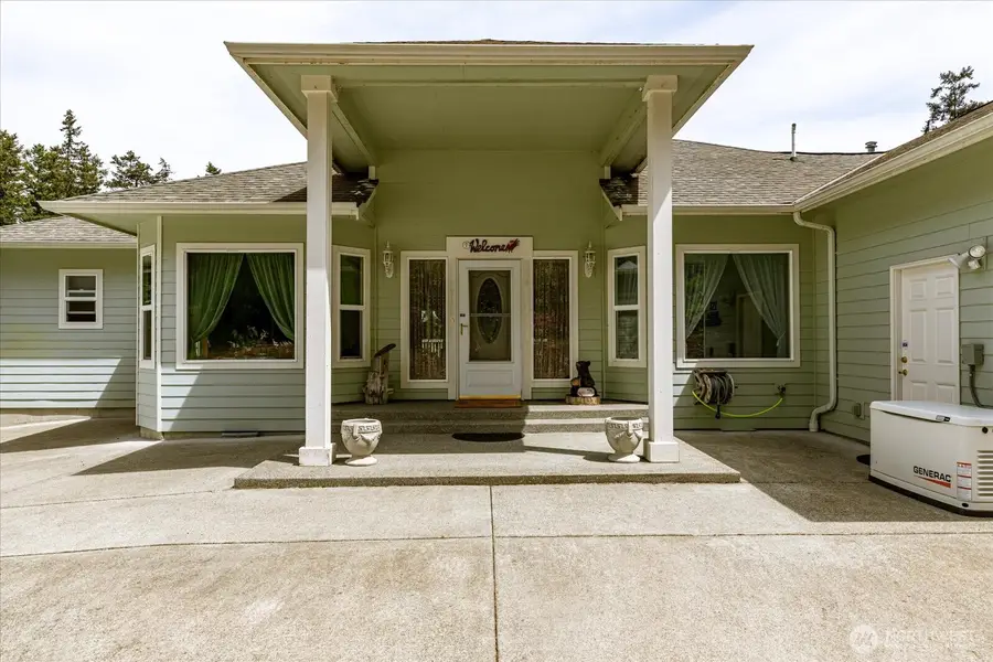 152 E Morris Road, Coupeville, WA 98239 - #3