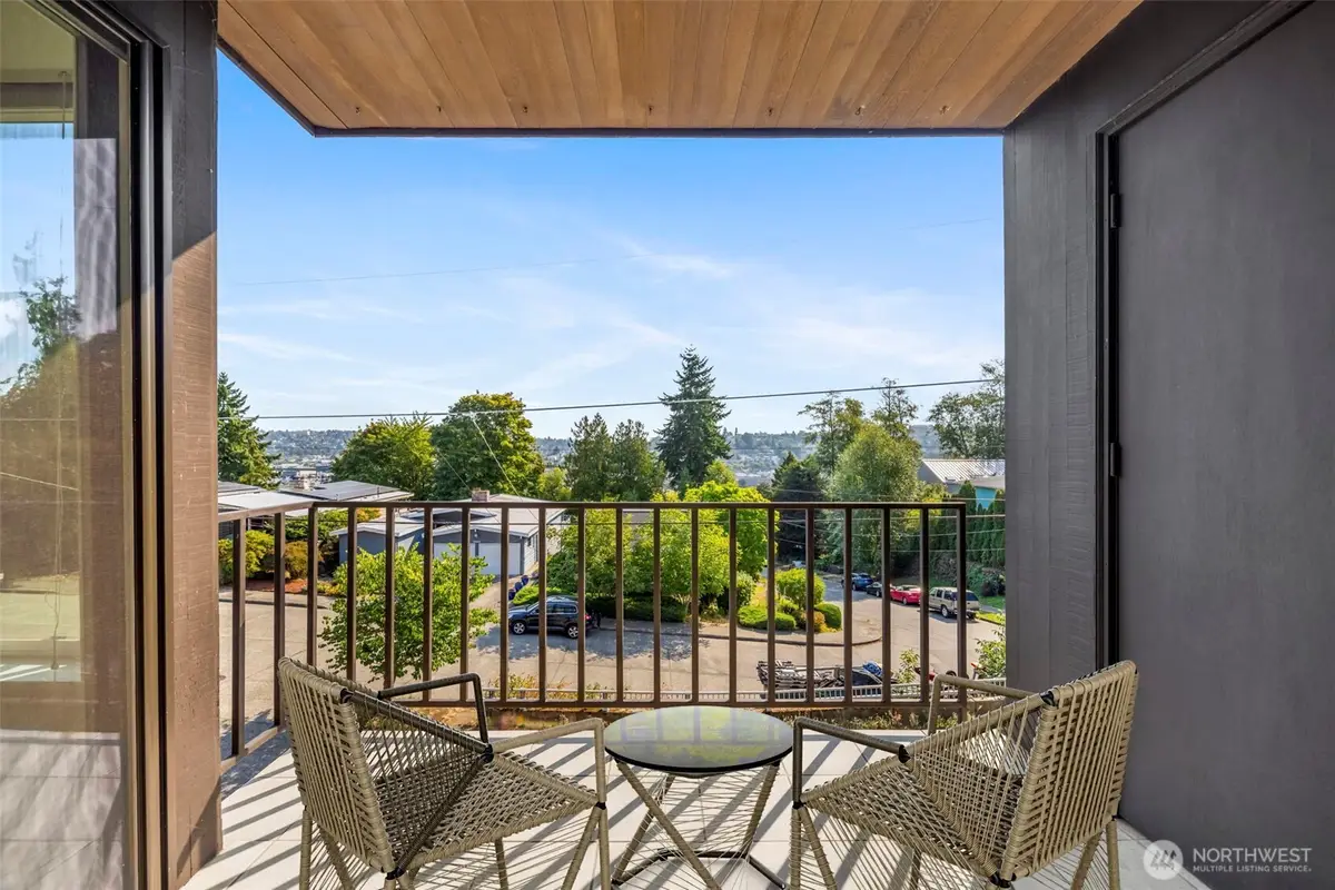 3601 24th Avenue W #207, Seattle, WA 98199 - #1