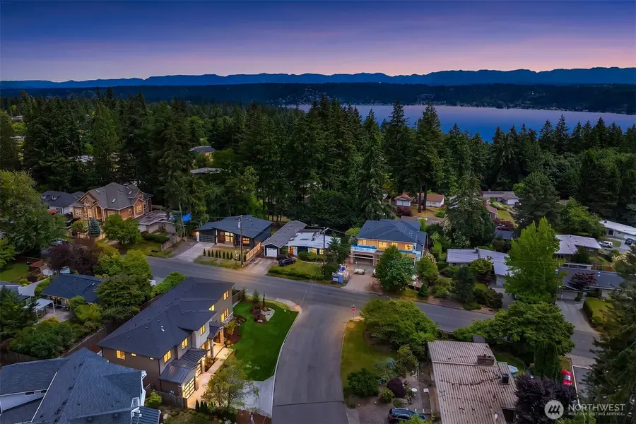 16390 NE 1st Street, Bellevue, WA 98008 - #2