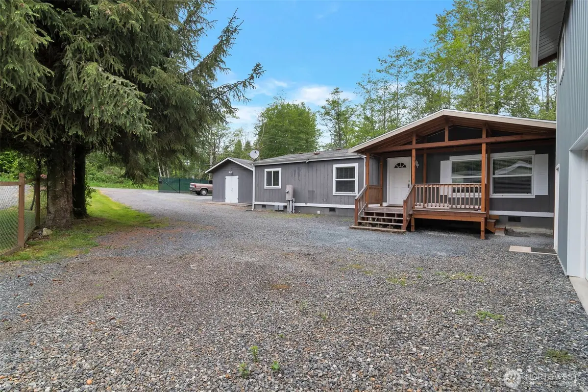 19515 95th Avenue Ne, Arlington, WA 98223 - #1